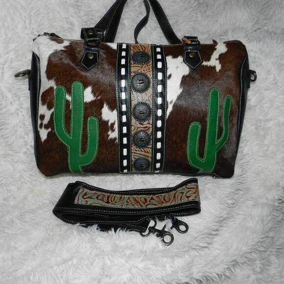 Myra Little Succulents Leather, Hide Duffle Bag🆕Ships Fast 💨⚡🚚 - Picture 2 of 15